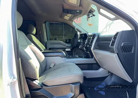 2019 Ford F250 Super Duty z USA, uszkodzony, nr VIN 1FT7W2BT8KED46822